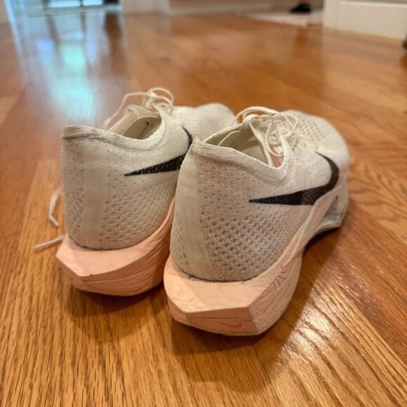 Nike ZoomX Vaporfly Next 3, Size Men's 12 in Guava Ice - Picture 4 of 4